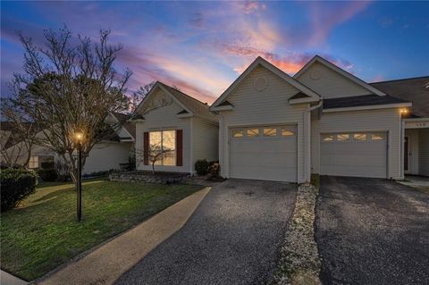 Photo of 664 Spring Lake Drive W, Mobile, AL 36695 (MLS # 7706652)