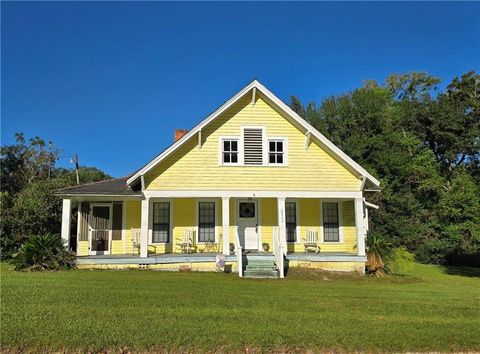 Photo of 10400 Freeland Avenue, Grand Bay, AL 36541 (MLS # 7657692) Photo of 10400 Freeland Avenue, Grand Bay, AL 36541 (MLS # 7657692)