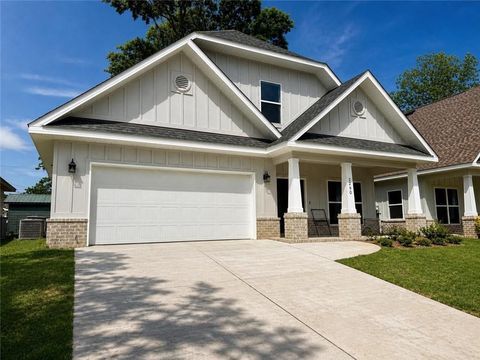 Photo of 2290 Snowden Place, Mobile, AL 36609 (MLS # 7764464)