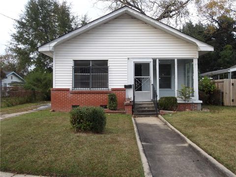 Photo of 1706 Lomeroy Street, Mobile, AL 36604 (MLS # 7685372)
