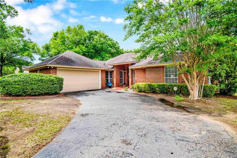 Photo of 107 Virginia Circle, Daphne, AL 36526 (MLS # 7767788)