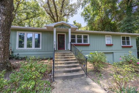 Photo of 510 College Avenue, Daphne, AL 36526 (MLS # 7799240)