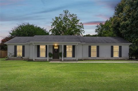 Photo of 6711 Highmont Drive, Theodore, AL 36582 (MLS # 7776314)