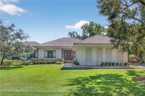 Photo of 18170 Scenic Highway 98 #27, Fairhope, AL 36532 (MLS # 7660258) Photo of 18170 Scenic Highway 98 #27, Fairhope, AL 36532 (MLS # 7660258)