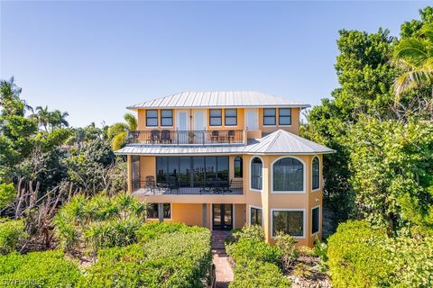 A home in CAPTIVA