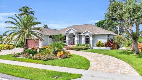 A home in MARCO ISLAND