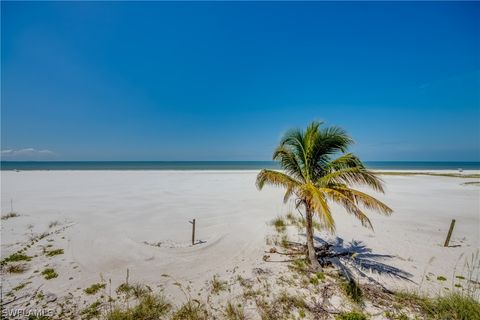 A home in FORT MYERS BEACH