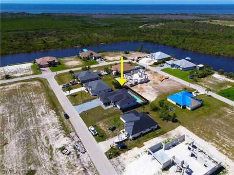 A home in CAPE CORAL