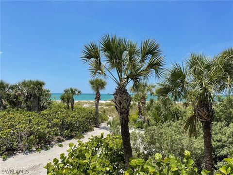 A home in Upper Captiva