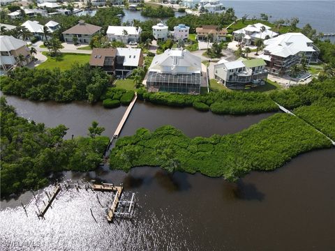 A home in FORT MYERS BEACH