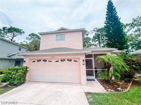 A home in ESTERO