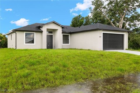 A home in LEHIGH ACRES