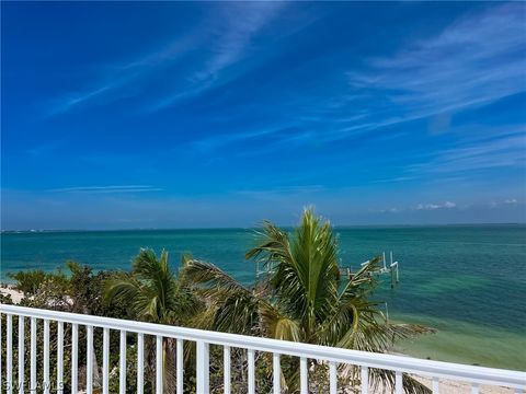 A home in Upper Captiva