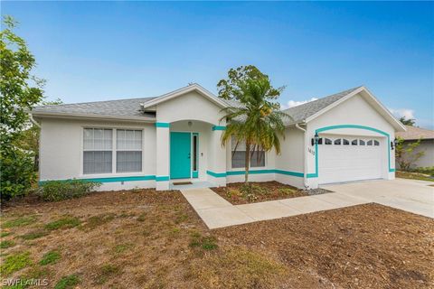 A home in NORTH PORT