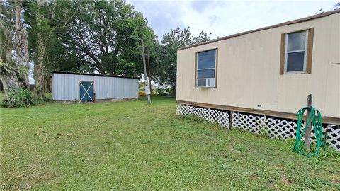 A home in CLEWISTON