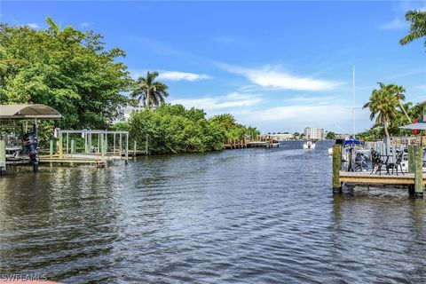 A home in NAPLES