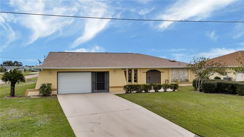 A home in PUNTA GORDA