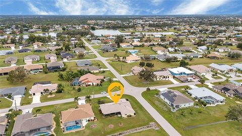 A home in PUNTA GORDA