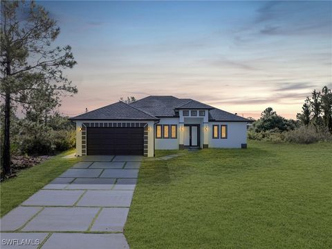 A home in LEHIGH ACRES