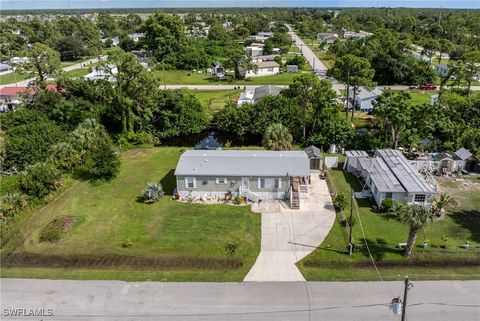 A home in PUNTA GORDA