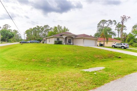 A home in NORTH PORT