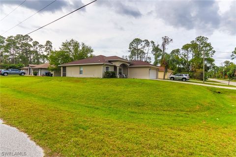 A home in NORTH PORT