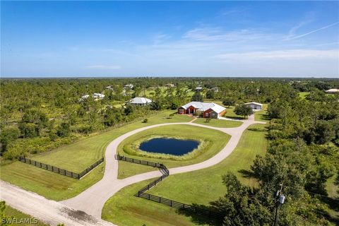 A home in PUNTA GORDA