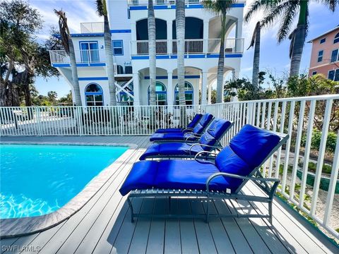 A home in Upper Captiva