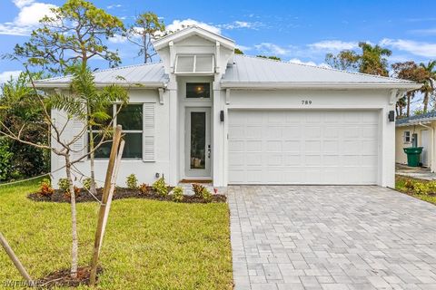 A home in NAPLES