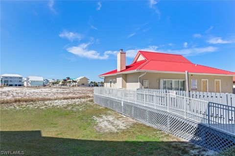 A home in NAVARRE