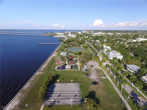 A home in PUNTA GORDA