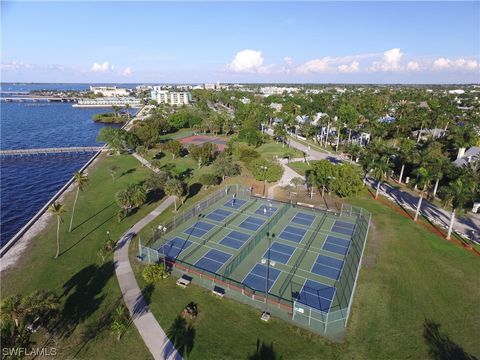 A home in PUNTA GORDA