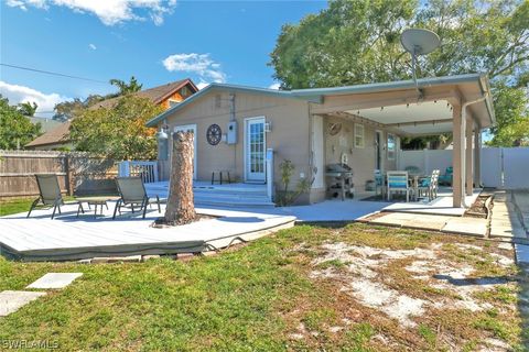 A home in NAPLES