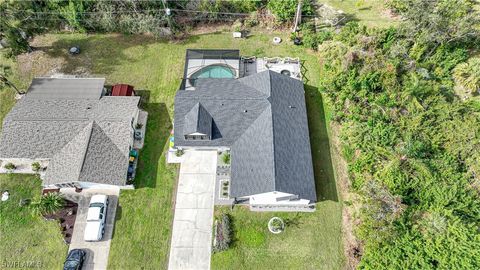 A home in PORT CHARLOTTE