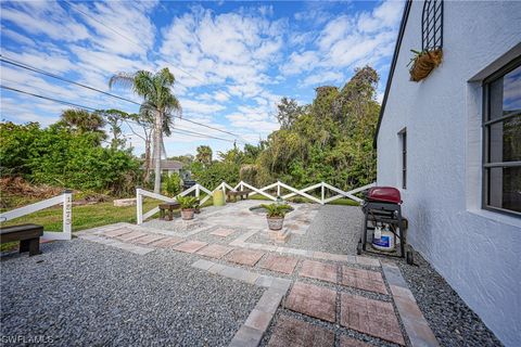 A home in PORT CHARLOTTE