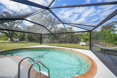 A home in PORT CHARLOTTE