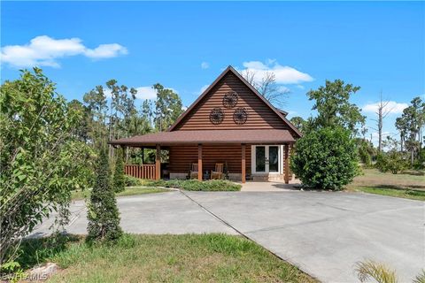 A home in NORTH PORT