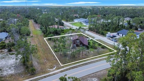 A home in NORTH PORT