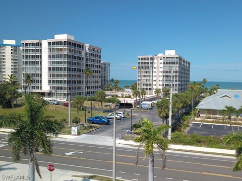 A home in FORT MYERS BEACH