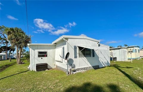 A home in NORTH FORT MYERS