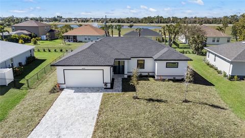 A home in PUNTA GORDA