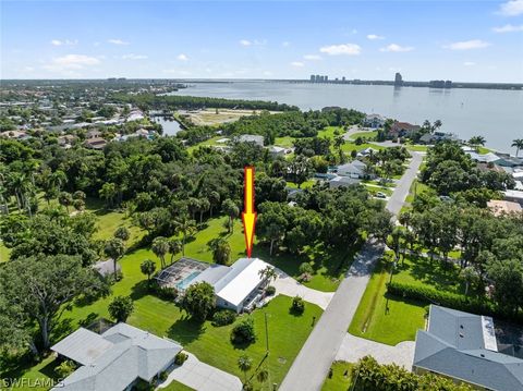 A home in NORTH FORT MYERS