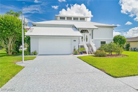 A home in NORTH FORT MYERS