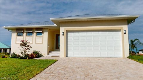 A home in PUNTA GORDA