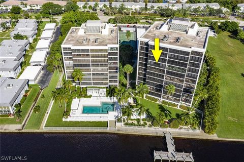 A home in NORTH FORT MYERS