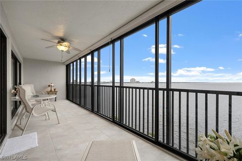 A home in NORTH FORT MYERS