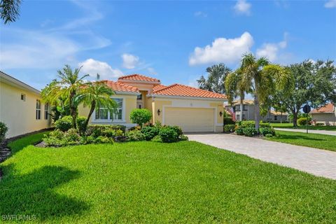 A home in ESTERO