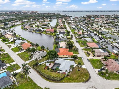 A home in FORT MYERS