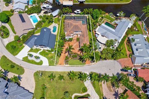 A home in FORT MYERS