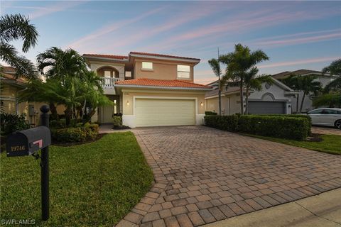 A home in ESTERO